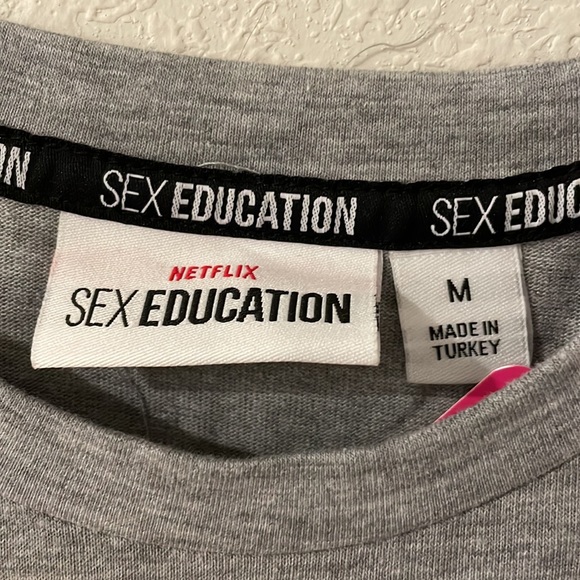 🌼SEX EDUCATION SHIRT🌼 - Picture 2 of 3